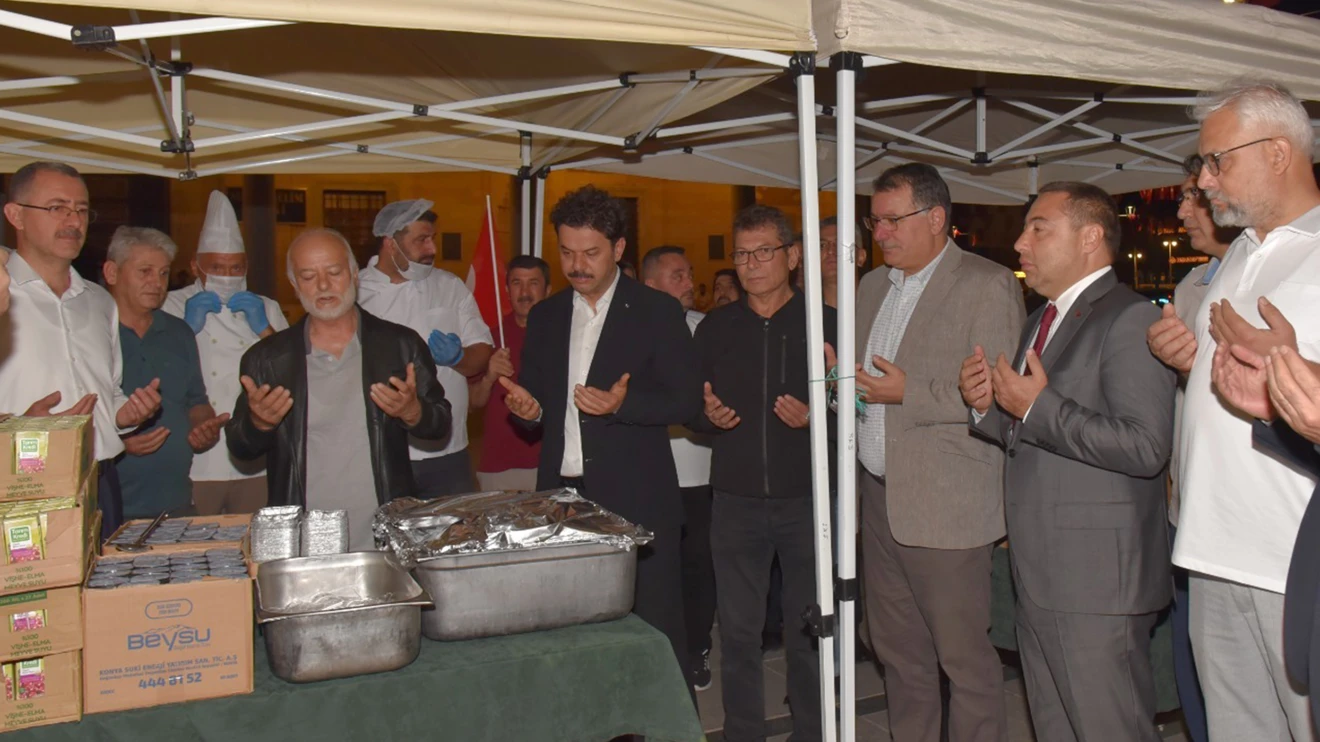 Rektör Yılmaz, 15 Temmuz Demokrasi ve Milli Birlik Günü etkinliklerine katıldı